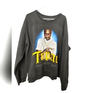 NWOT Tupac sweater size XXL